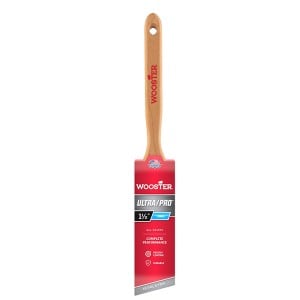 Wooster Ultra/Pro Firm 1.5" Angled Sash Paint Brush